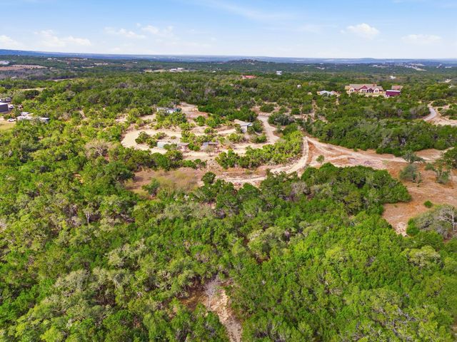 530 Pioneer TRL, Dripping Springs, TX 78620