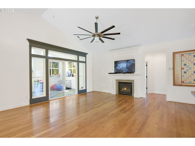12015 Nw 8TH Ave, Vancouver, WA 98685