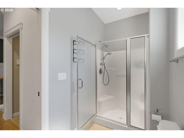 12015 Nw 8TH Ave, Vancouver, WA 98685