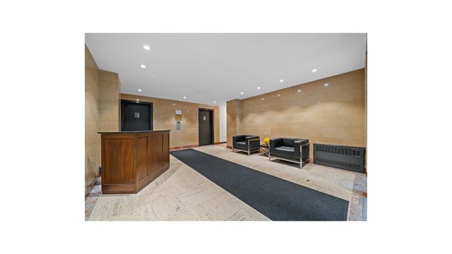 735 KAPPOCK Street # 7B, New York City, NY 10463