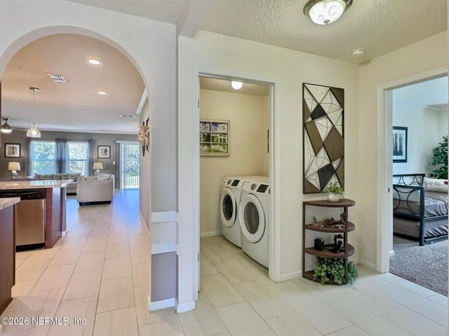 465 HARLEY Drive, Jacksonville, FL 32218