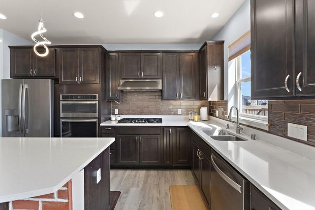 3906 112th Circle NE, Blaine, MN 55449