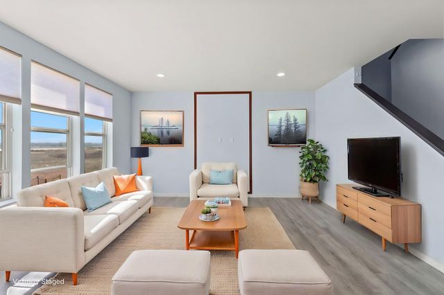 3906 112th Circle NE, Blaine, MN 55449