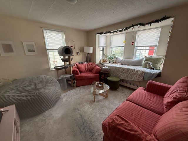 19 Wesley St, Somerville, MA 02145