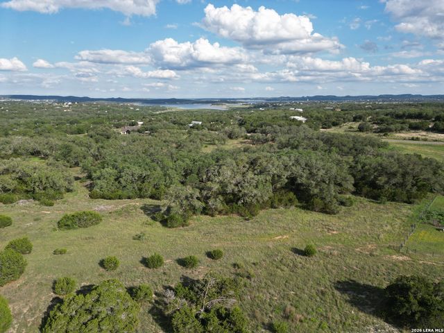 1522 LAKE RIDGE BLVD, Canyon Lake, TX 78133