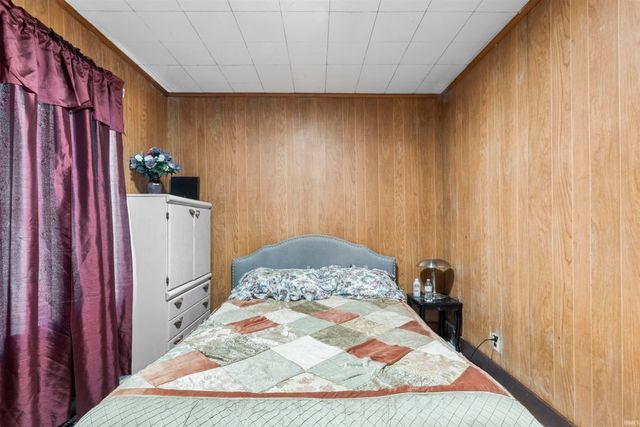 54176 Independence Street, Elkhart, IN 46514