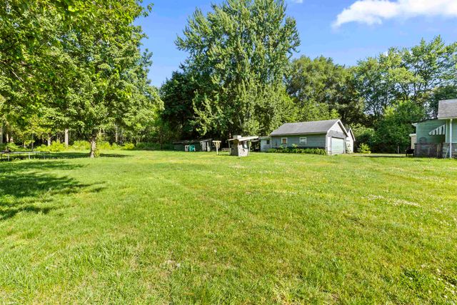 54176 Independence Street, Elkhart, IN 46514