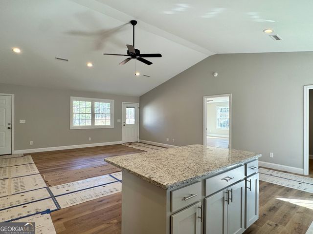 124 Mashburn Drive, Wedowee, AL 36278