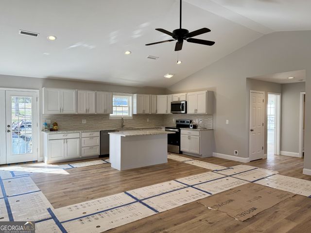 124 Mashburn Drive, Wedowee, AL 36278