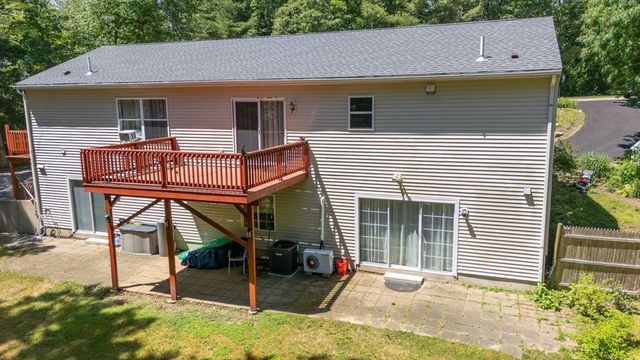 8 Raccoon, Sandwich, MA 02644