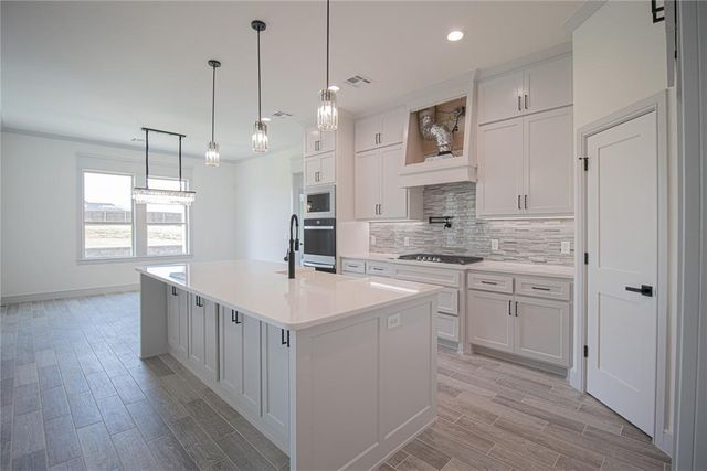 9208 SW 30th Street, Oklahoma City, OK 73179