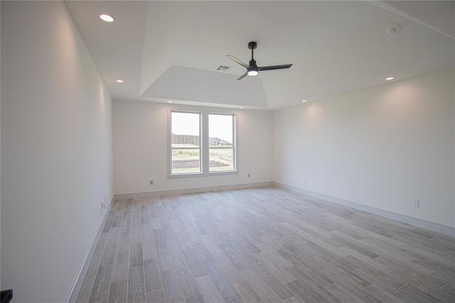 9208 SW 30th Street, Oklahoma City, OK 73179