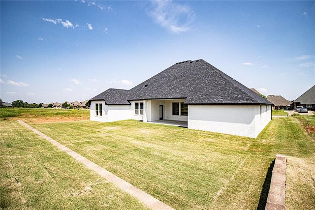 9208 SW 30th Street, Oklahoma City, OK 73179