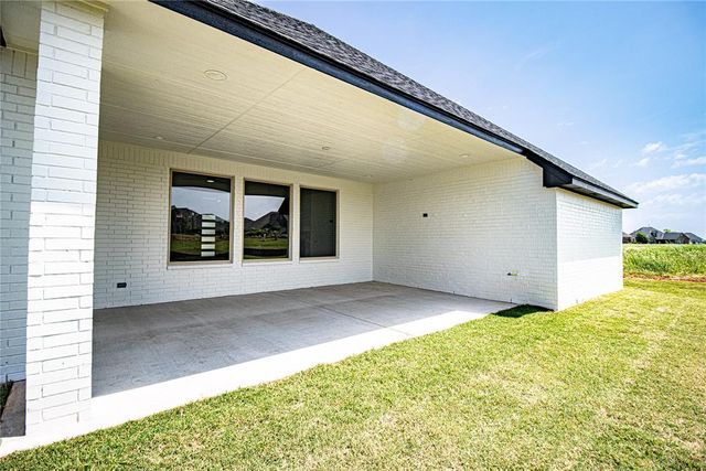9208 SW 30th Street, Oklahoma City, OK 73179