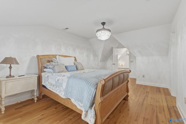 19 Lake Forest Blvd SW, Huntsville, AL 35824