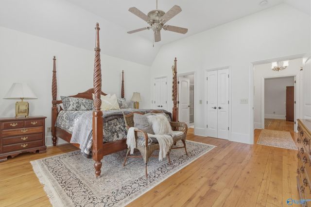 19 Lake Forest Blvd SW, Huntsville, AL 35824