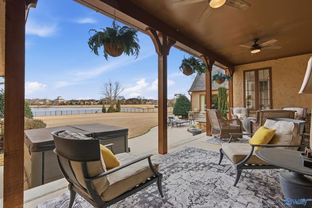 19 Lake Forest Blvd SW, Huntsville, AL 35824