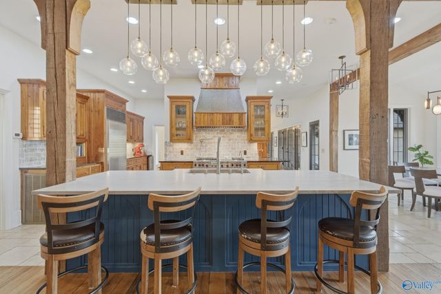 19 Lake Forest Blvd SW, Huntsville, AL 35824