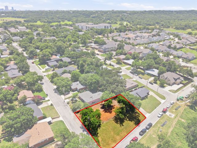 5317 Red Bud Lane, Fort Worth, TX 76114