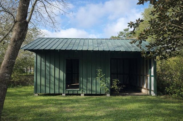 2587 Isbell Lane, Silsbee, TX 77656