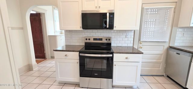 2747 FORBES Street, Jacksonville, FL 32205