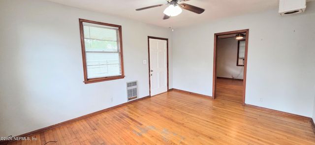 2747 FORBES Street, Jacksonville, FL 32205