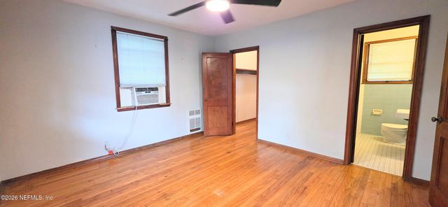 2747 FORBES Street, Jacksonville, FL 32205