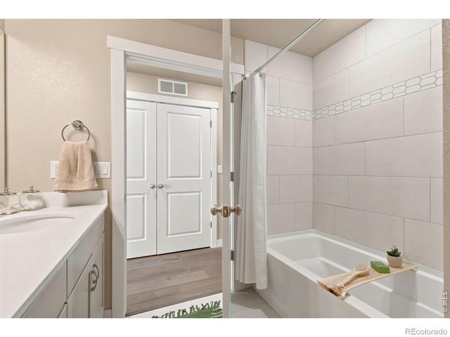 4173 N Park Drive, Loveland, CO 80538