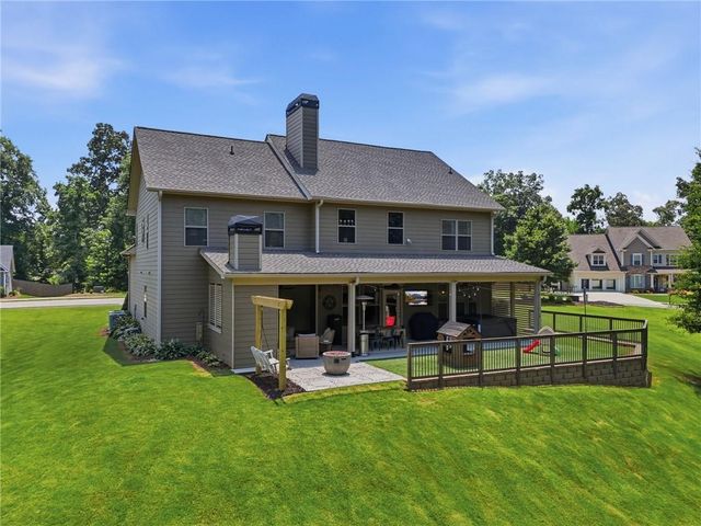 5883 Heritage Ridge, Flowery Branch, GA 30542
