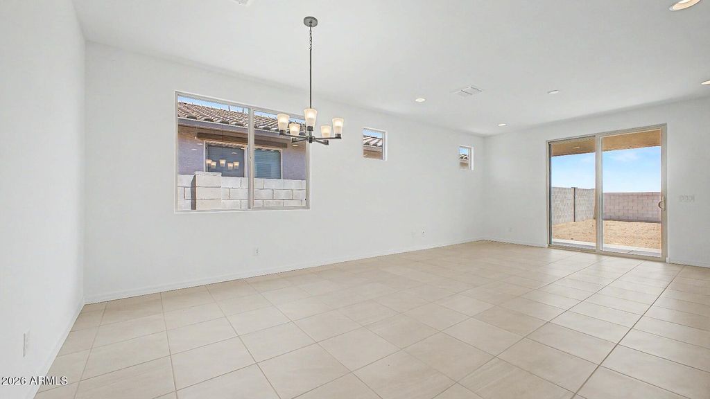 39980 W DESERT FAIRWAYS Drive, Maricopa, AZ 85138 — photo 3