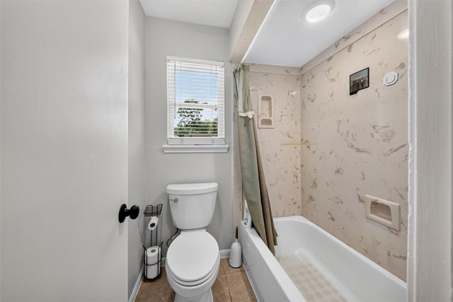5211 Nodaway Lane, Spring, TX 77379
