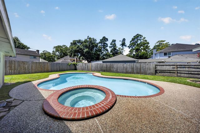 5211 Nodaway Lane, Spring, TX 77379