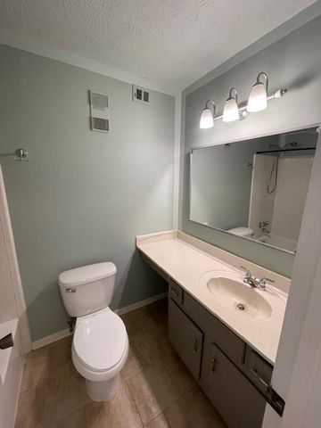 1103 Cumberland SE Court, Smyrna, GA 30080