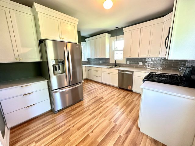 1016 Elm Street, Grinnell, IA 50112