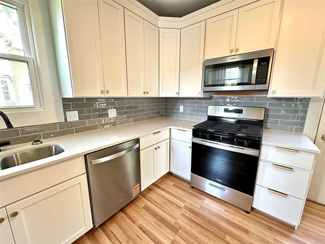 1016 Elm Street, Grinnell, IA 50112