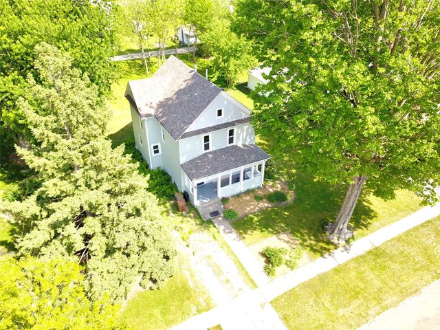 1016 Elm Street, Grinnell, IA 50112