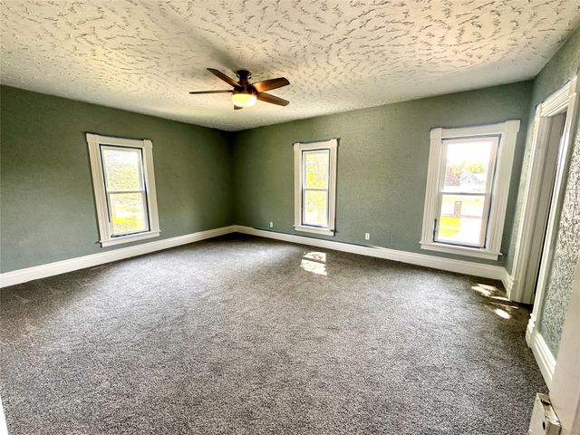 1016 Elm Street, Grinnell, IA 50112