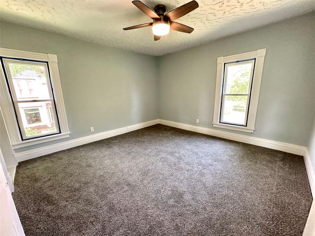 1016 Elm Street, Grinnell, IA 50112