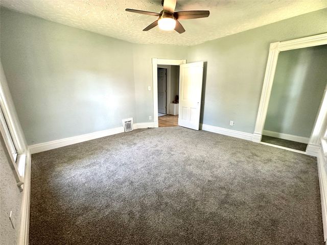 1016 Elm Street, Grinnell, IA 50112