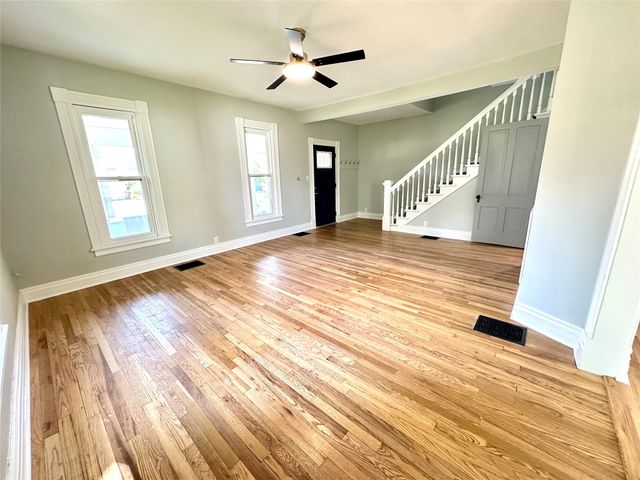 1016 Elm Street, Grinnell, IA 50112