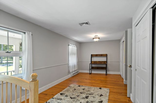 238 Chestnut St, Rehoboth, MA 02769