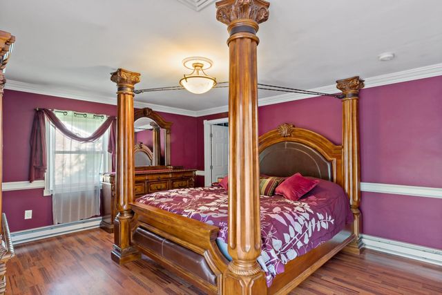 238 Chestnut St, Rehoboth, MA 02769