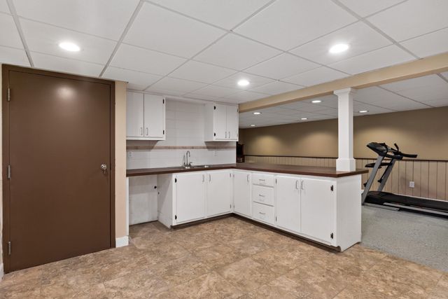 238 Chestnut St, Rehoboth, MA 02769