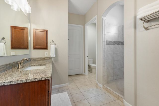 4689 Lluvia Encantada, Santa Fe, NM 87507