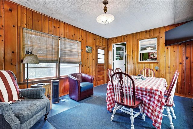 5770 W Us Highway 12, Buchanan, MI 49107