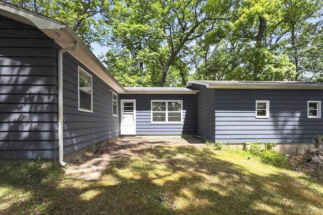 5770 W Us Highway 12, Buchanan, MI 49107