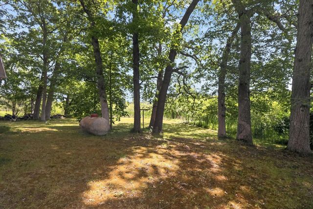 5770 W Us Highway 12, Buchanan, MI 49107