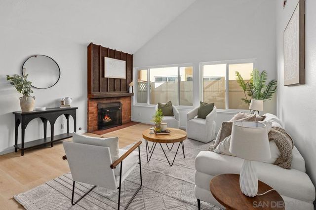 8654 Ara Pl, San Diego, CA 92126