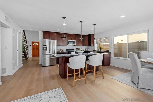8654 Ara Pl, San Diego, CA 92126