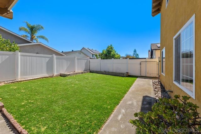 8654 Ara Pl, San Diego, CA 92126
